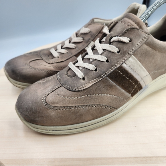 ECCO Women's Sneakers sz 39 - Picture 12 of 14